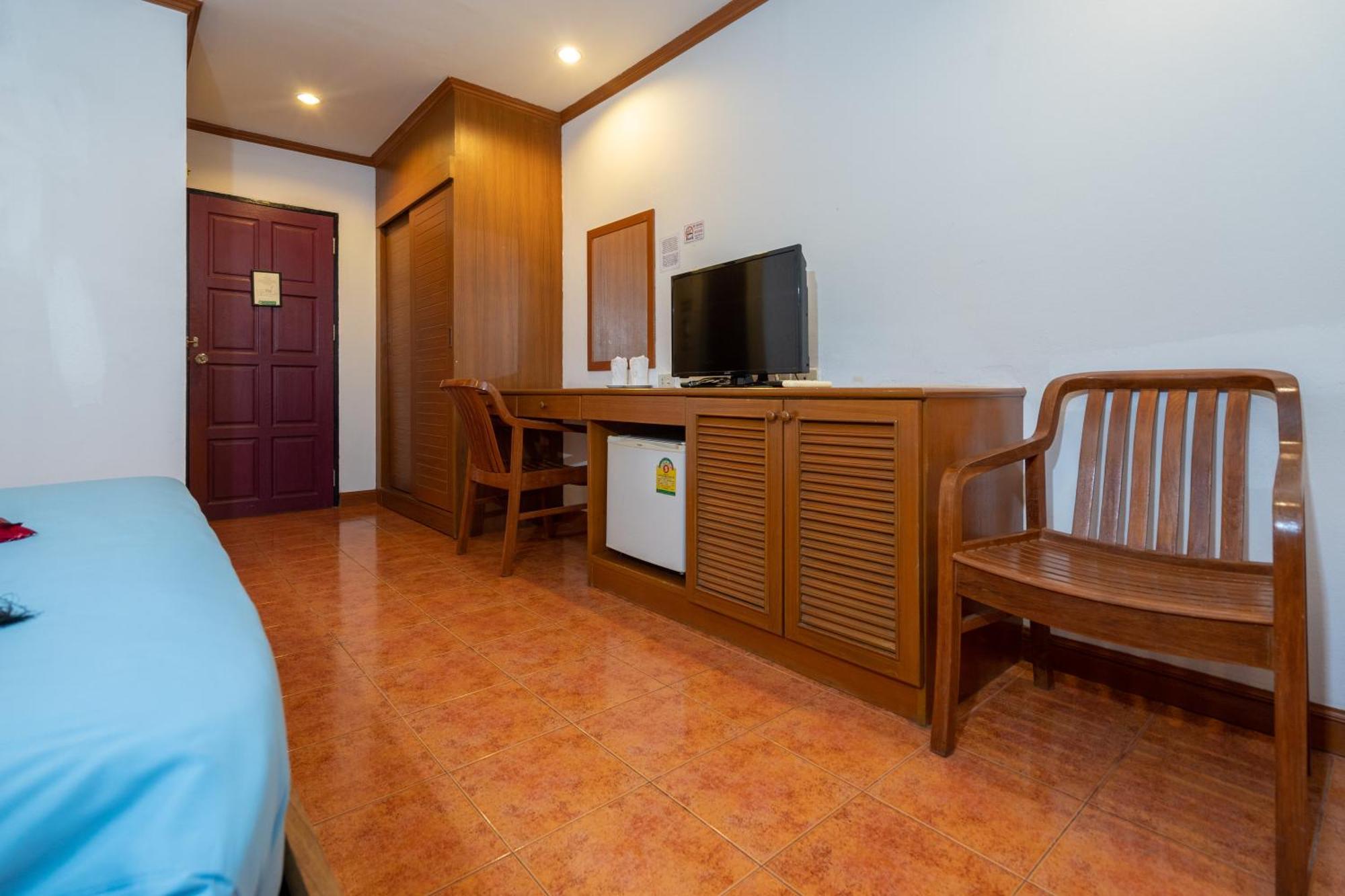 Patong Central Residence & Apartment Quarto foto