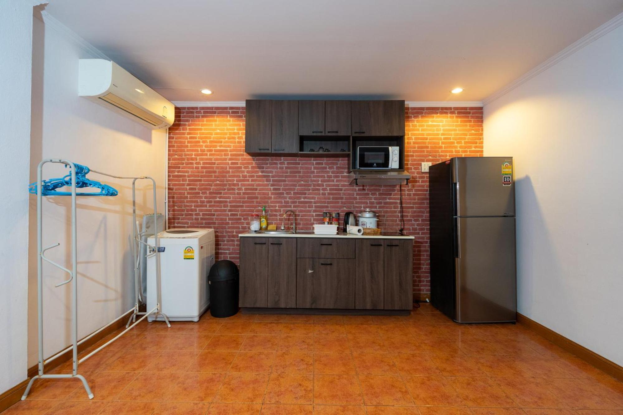 Patong Central Residence & Apartment Quarto foto