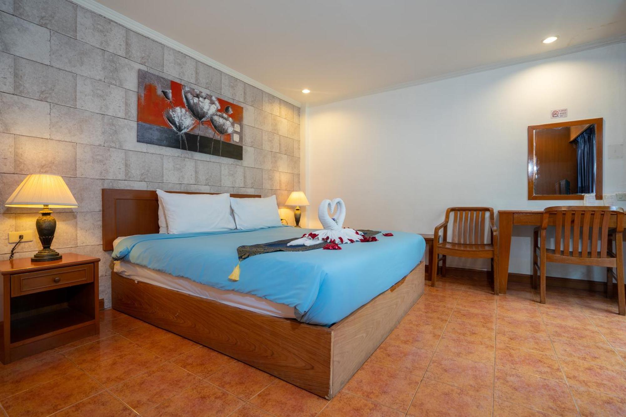 Patong Central Residence & Apartment Quarto foto