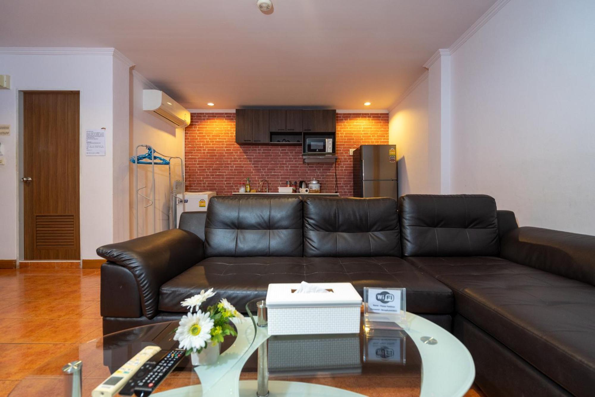 Patong Central Residence & Apartment Quarto foto