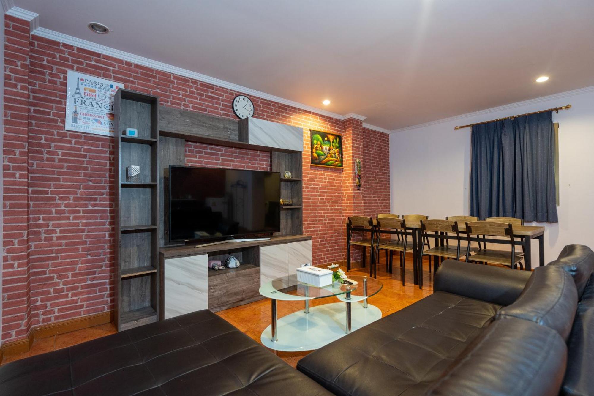 Patong Central Residence & Apartment Quarto foto